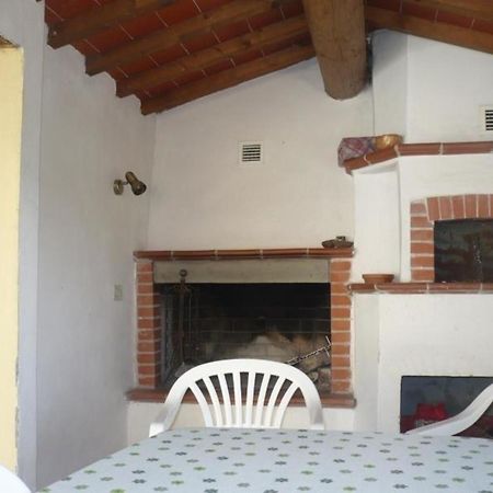 Charmantes Ferienhaus In Piani Della Rugginosa Mit Grossem Garten 雷杰洛 外观 照片