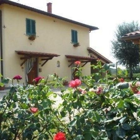 Charmantes Ferienhaus In Piani Della Rugginosa Mit Grossem Garten 雷杰洛 外观 照片