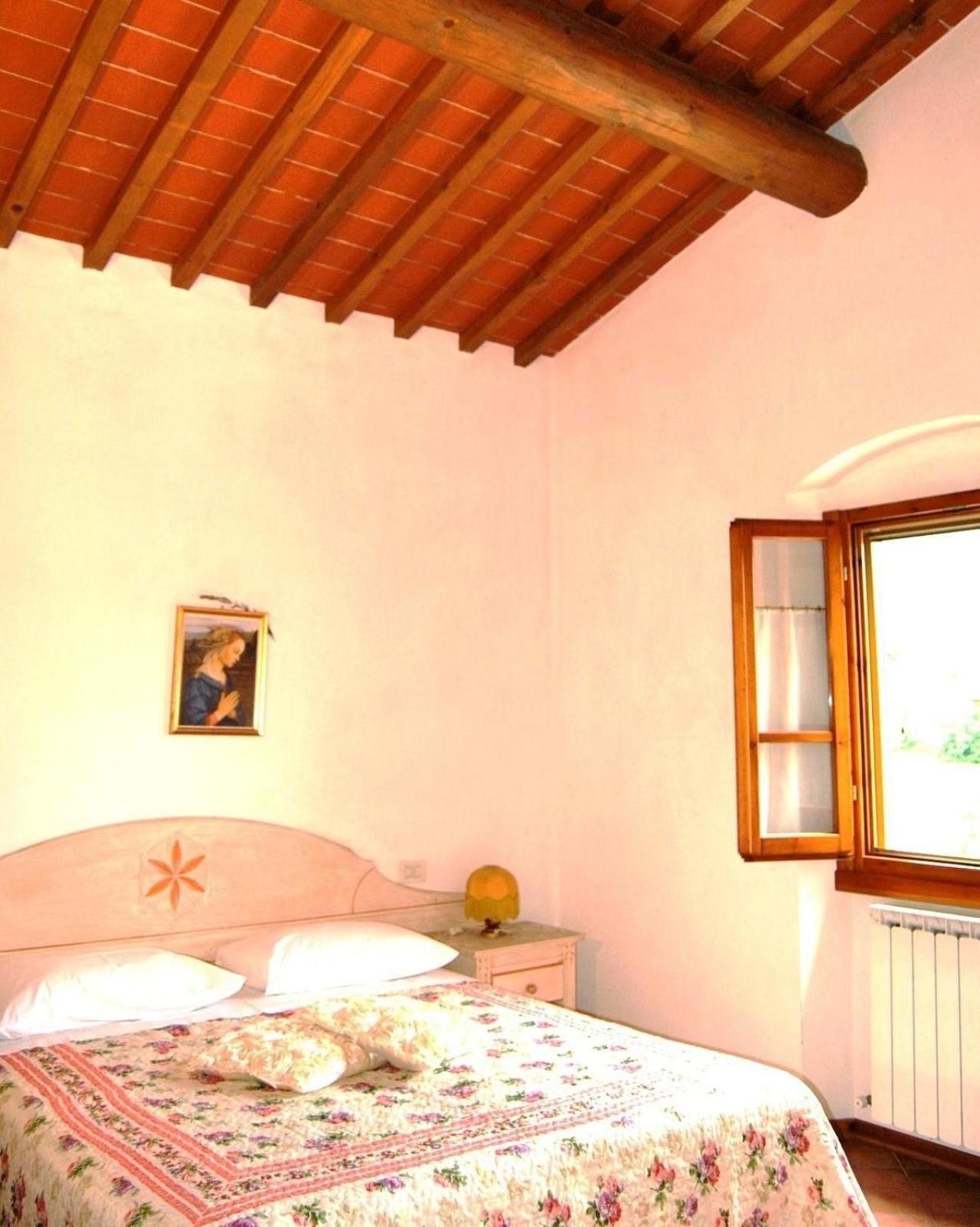 Charmantes Ferienhaus In Piani Della Rugginosa Mit Grossem Garten 雷杰洛 外观 照片
